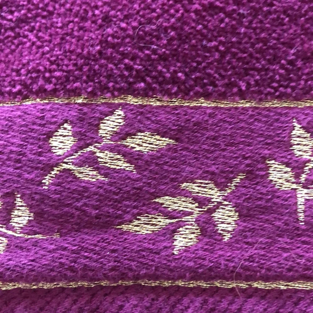 Embroidered Bath Towel Set